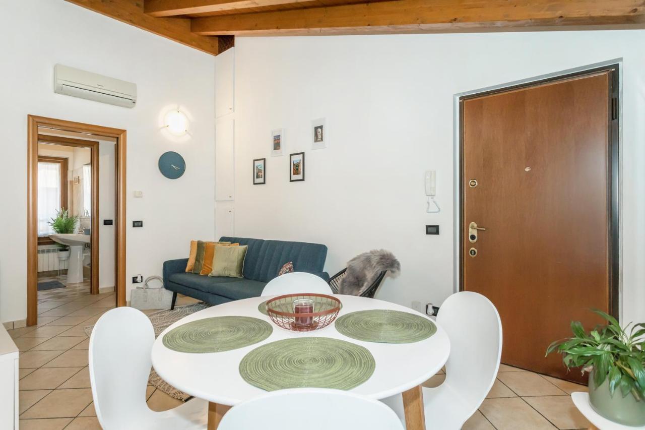 Appartamento Porta Verde Osio Sopra اوسيو سوتو المظهر الخارجي الصورة